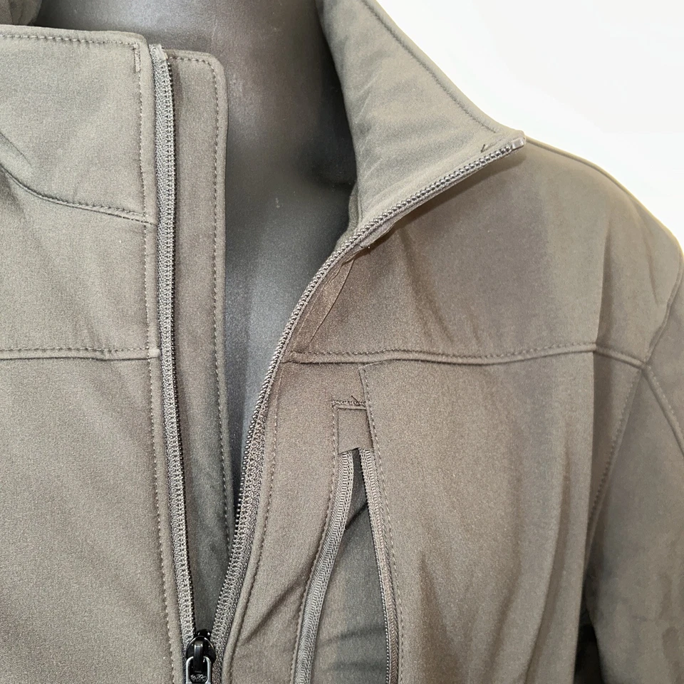 Chaquetas resistentes a la intemperie de peso medio con caparazón blando para hombre cortavientos cuello con soporte (S-3XL) Foto 3 de 4