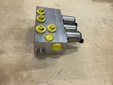 1000308080 - Valve - Wacker Neuson