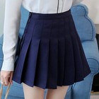 Foto 1 di 9
