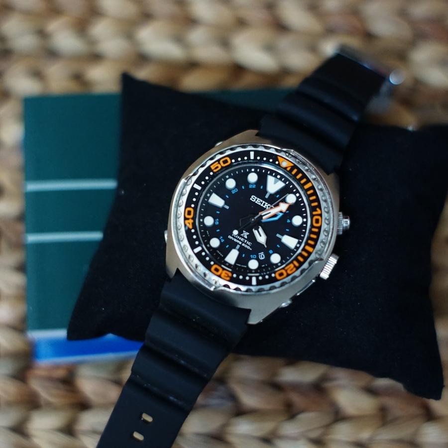 Seiko Prospex Kinetic SUN023P1 Black Orange Turtle Men Watch 5M85-0AB0