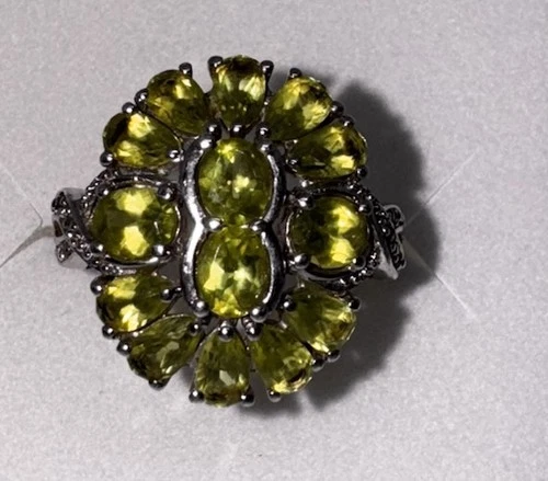 Vintage Sterling Silver Peridot & Marcasite Ring Size 8 Read