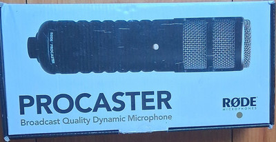 Rode Procaster Dynamic Microphone, Internal Pop Filter, Tailored Voice Response