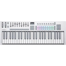 Novation Launchkey 49 MK4 Keyboard Controller White