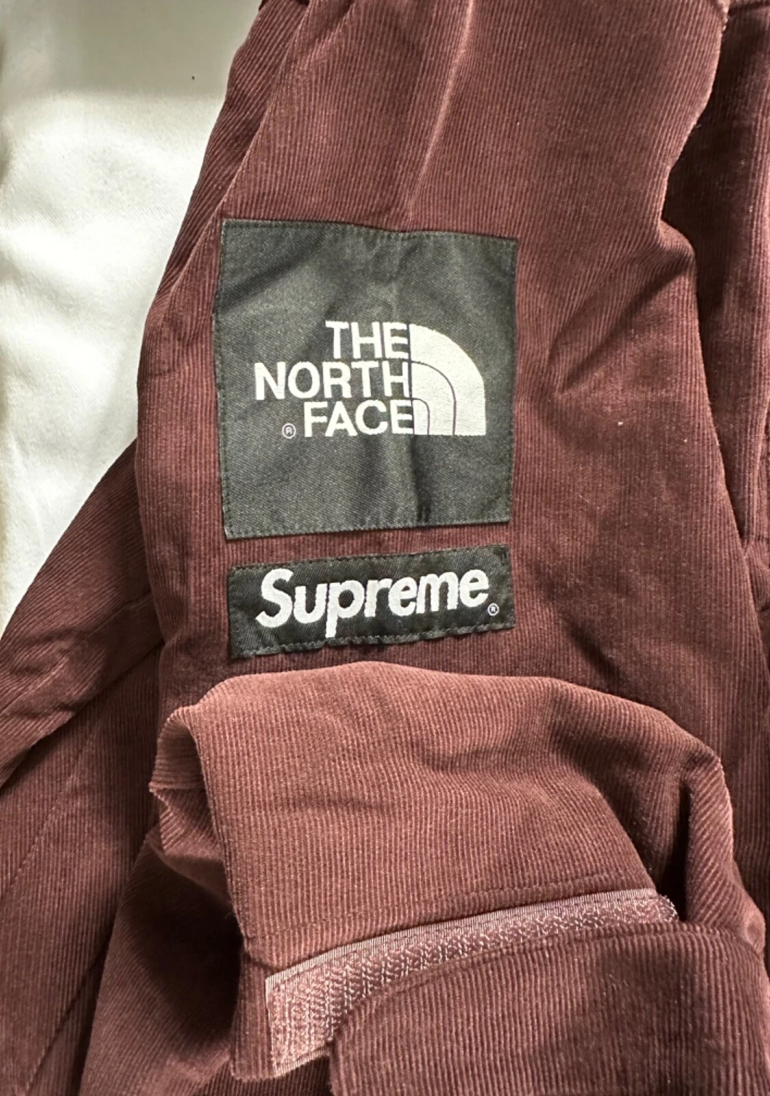 Veste en velours côtelé Supreme The North Face xl. Seulement
