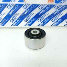 SUPPORTO SOSPENSIONE MOTORE SUP DX LANCIA THESIS - FIAT COUPE ORIGINALE 82483405