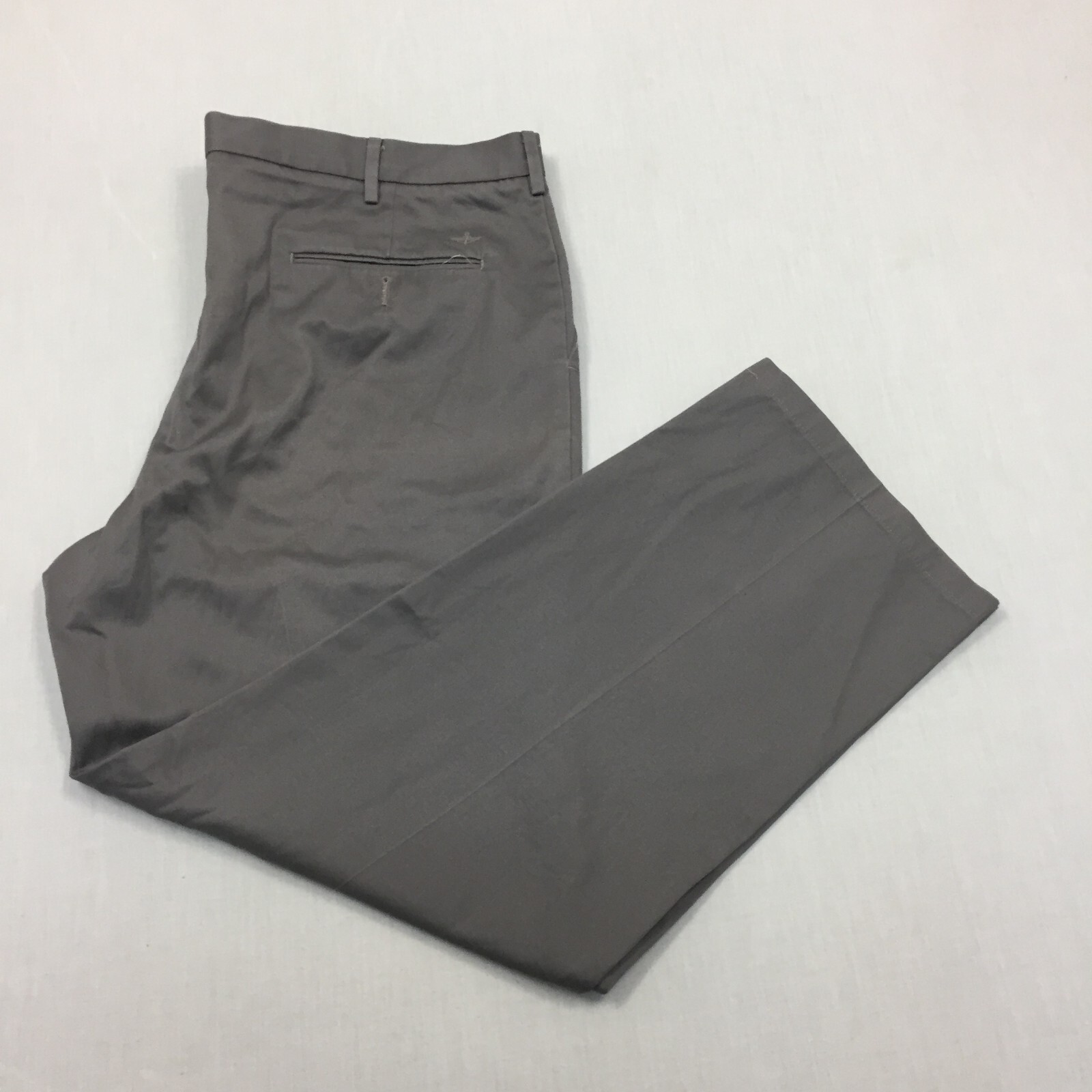 Dockers D3 Chino Trousers Cotton Pants Straight Fit Mens Size 42W 30L Grey