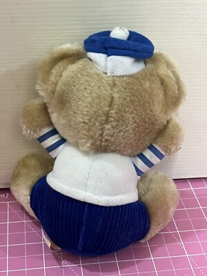 Norwegian Cruise Line First Mate m/s Starward 5