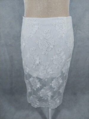 Rock Ochirly Gr. M 38 (S/36) weiß Spitze transparent elegant Blumen midi skirt