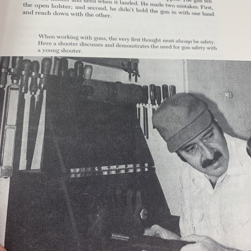 Waffenbesitzerbuch der Pflege, Reparatur und Verbesserung HC/DJ 1974 von Roy Dunlap - Bild 6 von 9