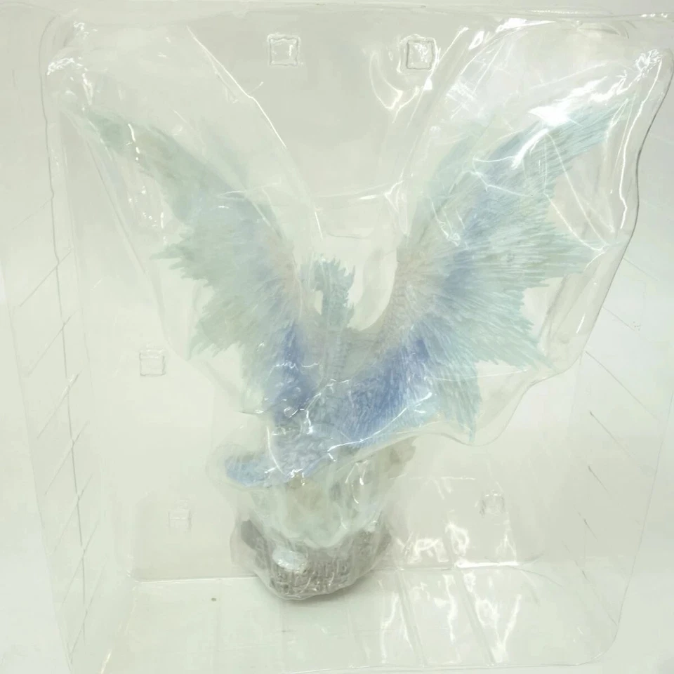 PS4 JAPAN Monster Hunter World IceBorne Master Edition Collector's Package - Image 3 of 4