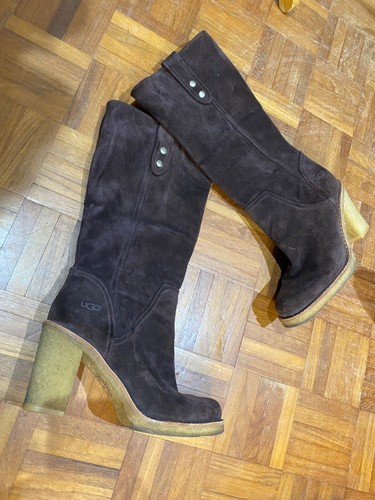 Ugg Australia JOSIE CHOCOLATE GAMUZA PULL ON BOTAS UK 6.5 EUR 39 EE. UU. 8 £245 Tacones - Imagen 11 de 20
