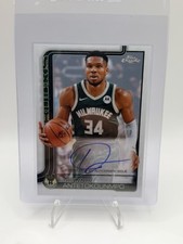 2025 Topps Chrome Giannis Antetokounmpo Auto White Refractor #2/2