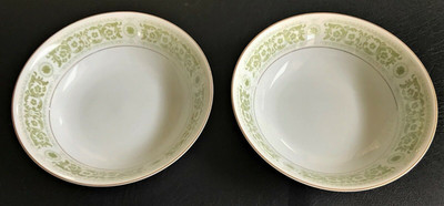 Mikasa Bone China Serving Bowls Arabesque Pattern Gold Banded 9'' Diameter