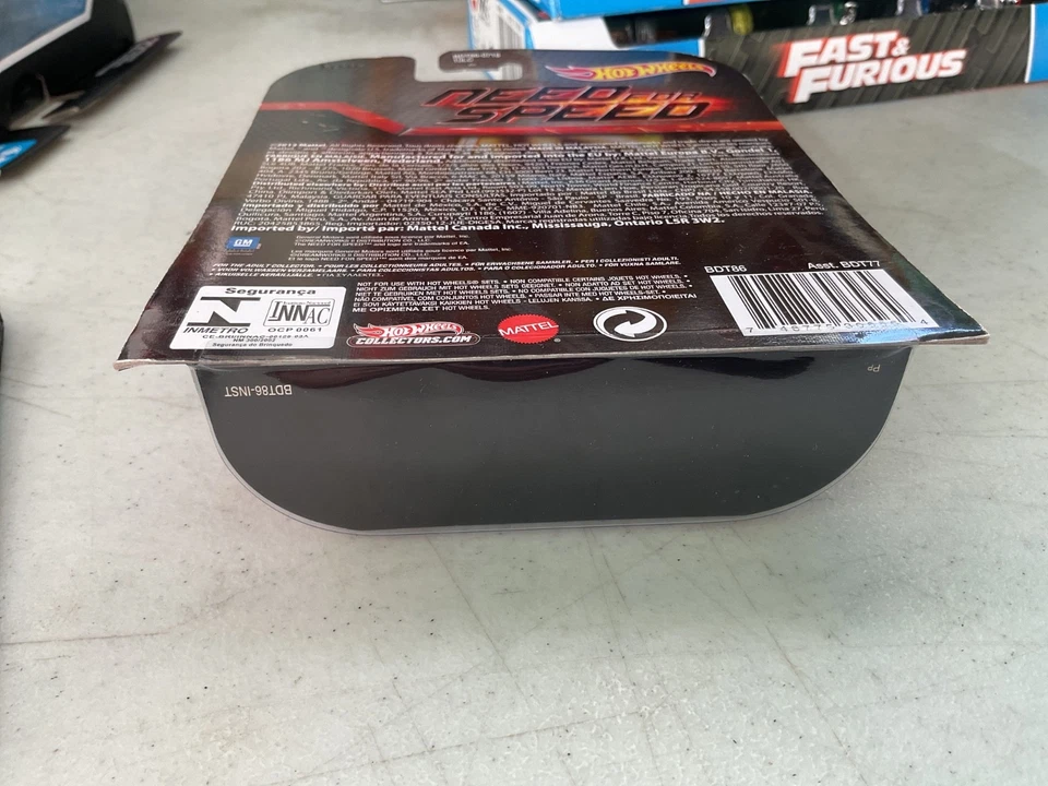 Hot Wheels Need for Speed Koenigsegg Agera R 2013 escala 1/64 fundido a presión Foto 3 de 4