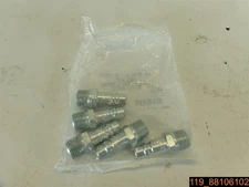 Qty=10 (2 packs of 5) IND INT 20 / 30 SER MALE PIPE 1/2 X 1/2 Body X Thread 2728