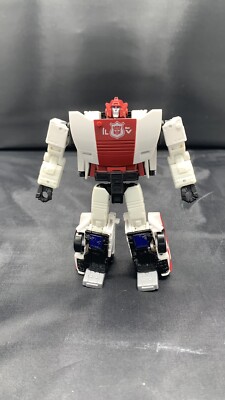 TRANSFORMERS WAR FOR CYBERTRON SIEGE HASBRO 2018 RED ALERT LOOSE