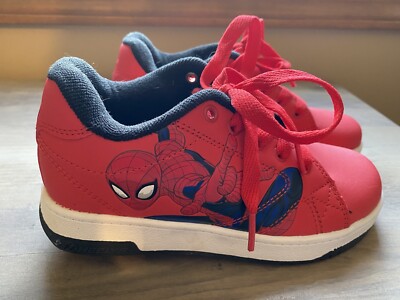 Heelys Youth Size Spider-Man Skate Shoes Red Sneakers Spiderman