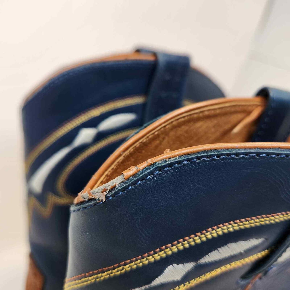 Road Wolf Mens Blue Brown Leather Western Cowboy Boots 8 M Broad Square Toe 10053581 Men main image 3