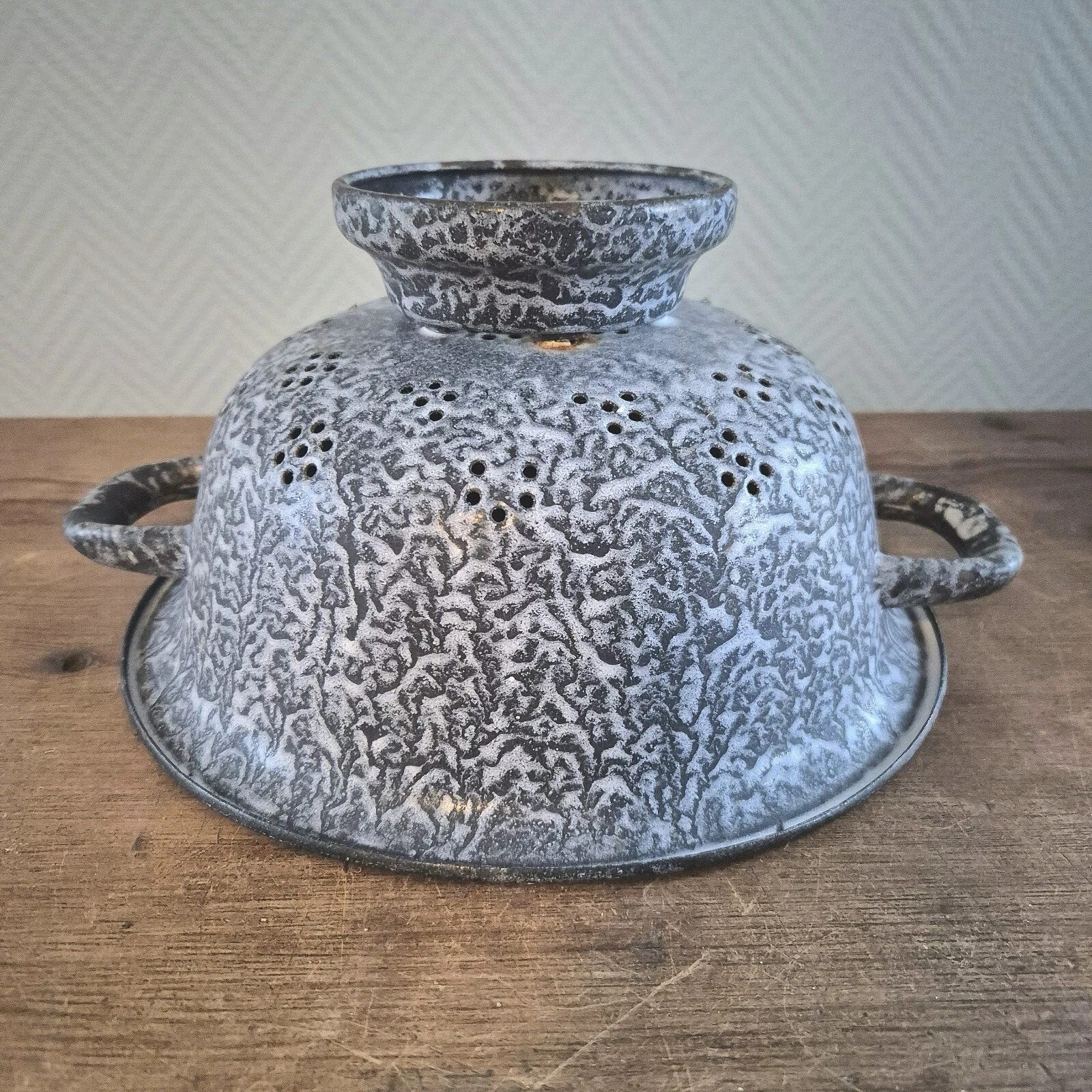 VINTAGE Dutch COLANDER Enamel Gray Enamelware Graniteware