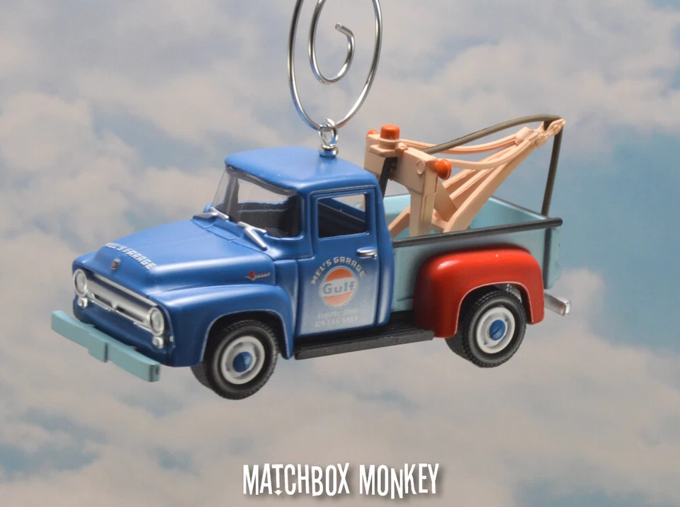 Vintage Style Gulf Oil 1956 Ford F-100 Pickup Tow Truck Christmas Ornament 1/64 - Image 2 of 4
