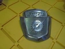 Vintage 1953 1954 1955 1956 Ford Pickup Truck Hood Emblem Baaa-16637-a Vintage 1953 1954 1955 1956 Ford Pickup Truck Hood Emblem Baaa-16637-a