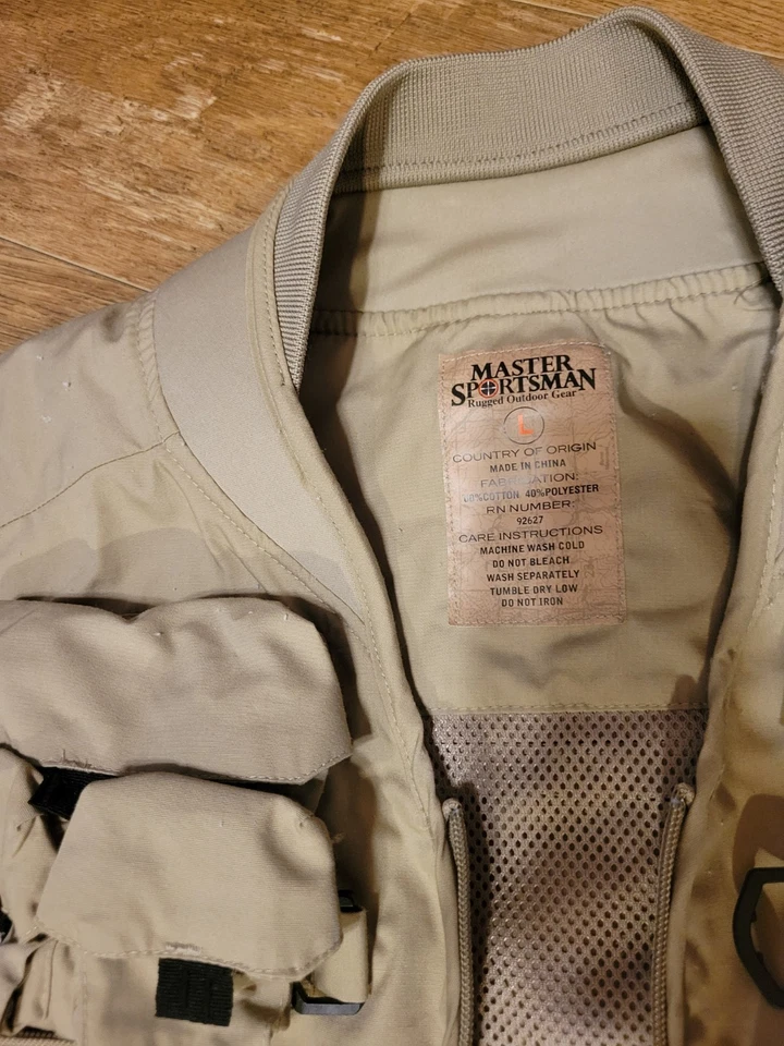 MASTER SPORTSMAN RUGGED OUTDOOR GEAR FLY FISHING VEST MEN’s SIZE Large Khaki Tan - Image 2 of 4
