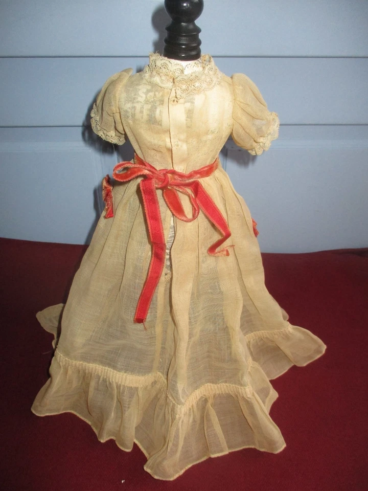 MAGNIFIQUE ROBE ANCIENNE POUR POUPEE ANCIENNE - Photo 2/4