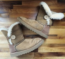 Stivali invernali UGG Bailey bottoni bomber pelle di pecora foderati pelliccia sintetica donna UK 7 W