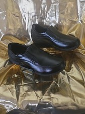 Women's SAFE T STEPS Work Shoes Black Size 7 all Man Made Material. NWT