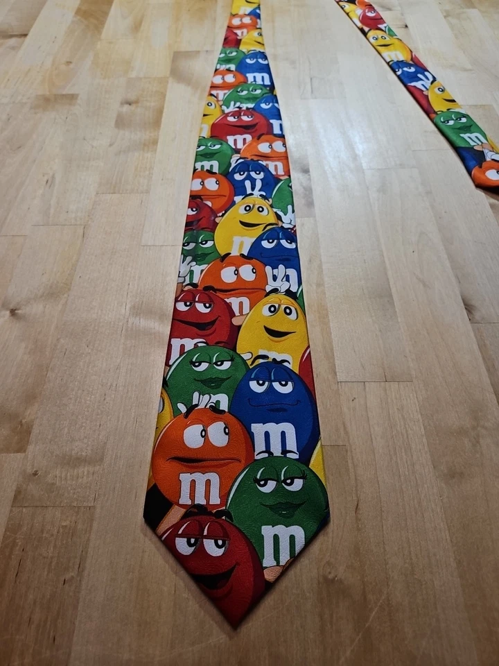 Corbata de hombre con estampado grande de personajes de M&M Mars Candy corbata novedad Foto 3 de 4
