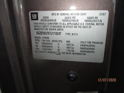 Audio Equipment Radio AM-FM-stereo-CD-DVD-MP3 Opt Uva Fits 07-08 OUTLOOK 463905