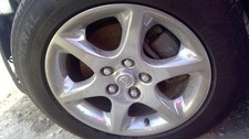 Used Wheel Fits 2004 Lexus Gs300 Alloy 16x7-12 Wchrome Grade A Used Wheel Fits 2004 Lexus Gs300 Alloy 16x7-12 Wchrome Grade A