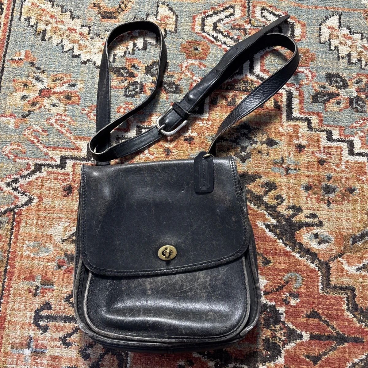 Coach Legacy Shoulder Bags Turn Lock Handbags for Women for sale 