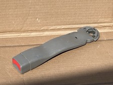 03-07 Chevy Silverado Sierra Tahoe Yukon Passenger Seat Belt Buckle Gray Oem 03-07 Chevy Silverado Sierra Tahoe Yukon Passenger Seat Belt Buckle Gray Oem