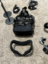 Meta Oculus Rift CV1 VR Virtual Reality Headset System - Black