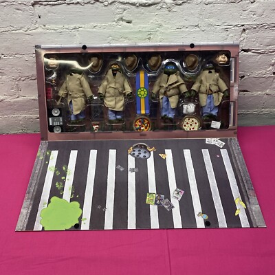 NECA Teenage Mutant Ninja Turtles in Disguise 4 Pack 7'' Action Figues  NEW