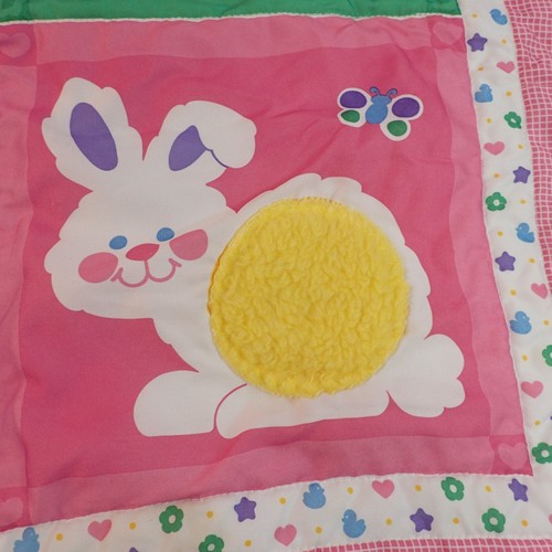 Fisher Price Vtg 1983 Baby Blanket Tummy Time Activity Mat Satin Edge Unisex - Picture 10 of 16