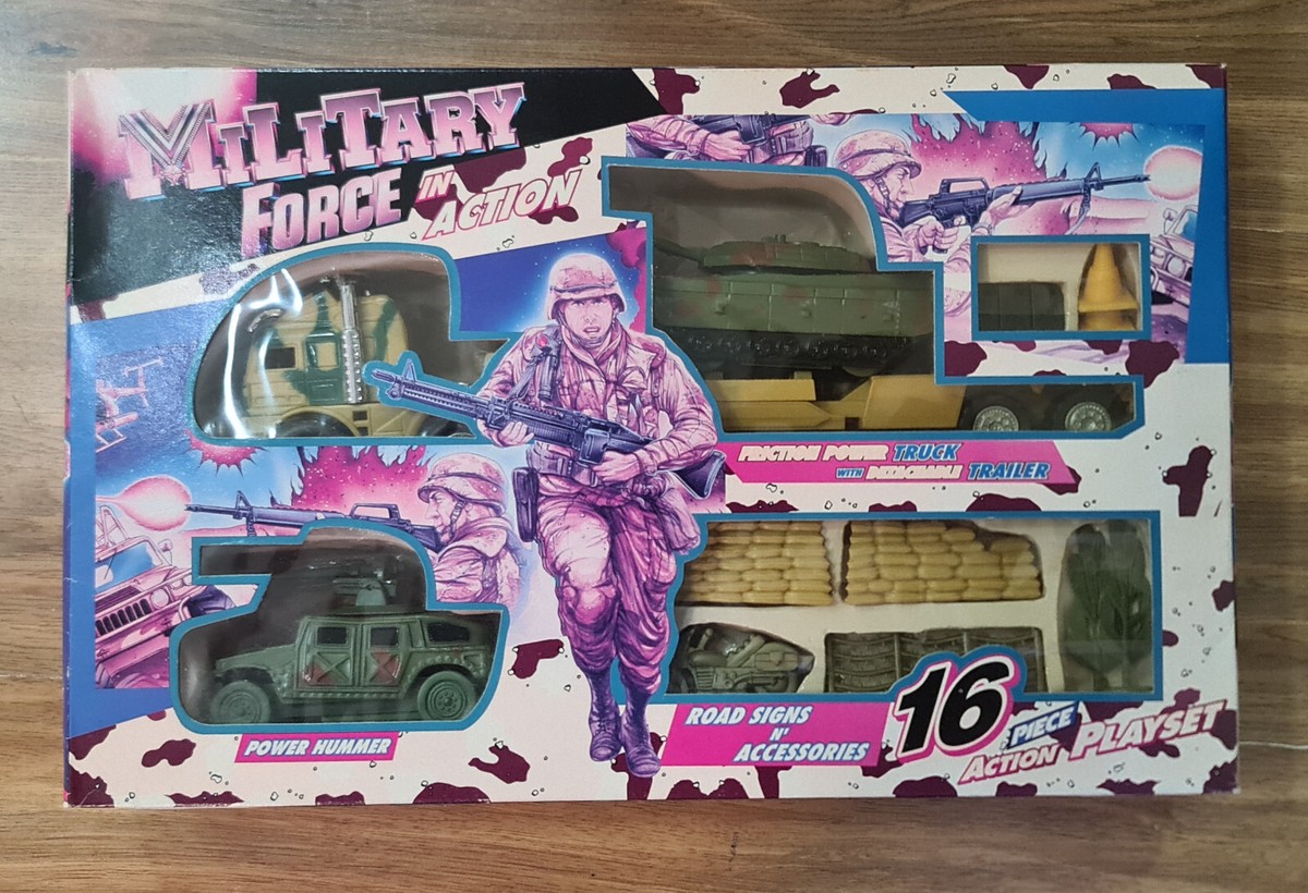 Vintage 90s Military force in Action 16 plastic pieces playset 