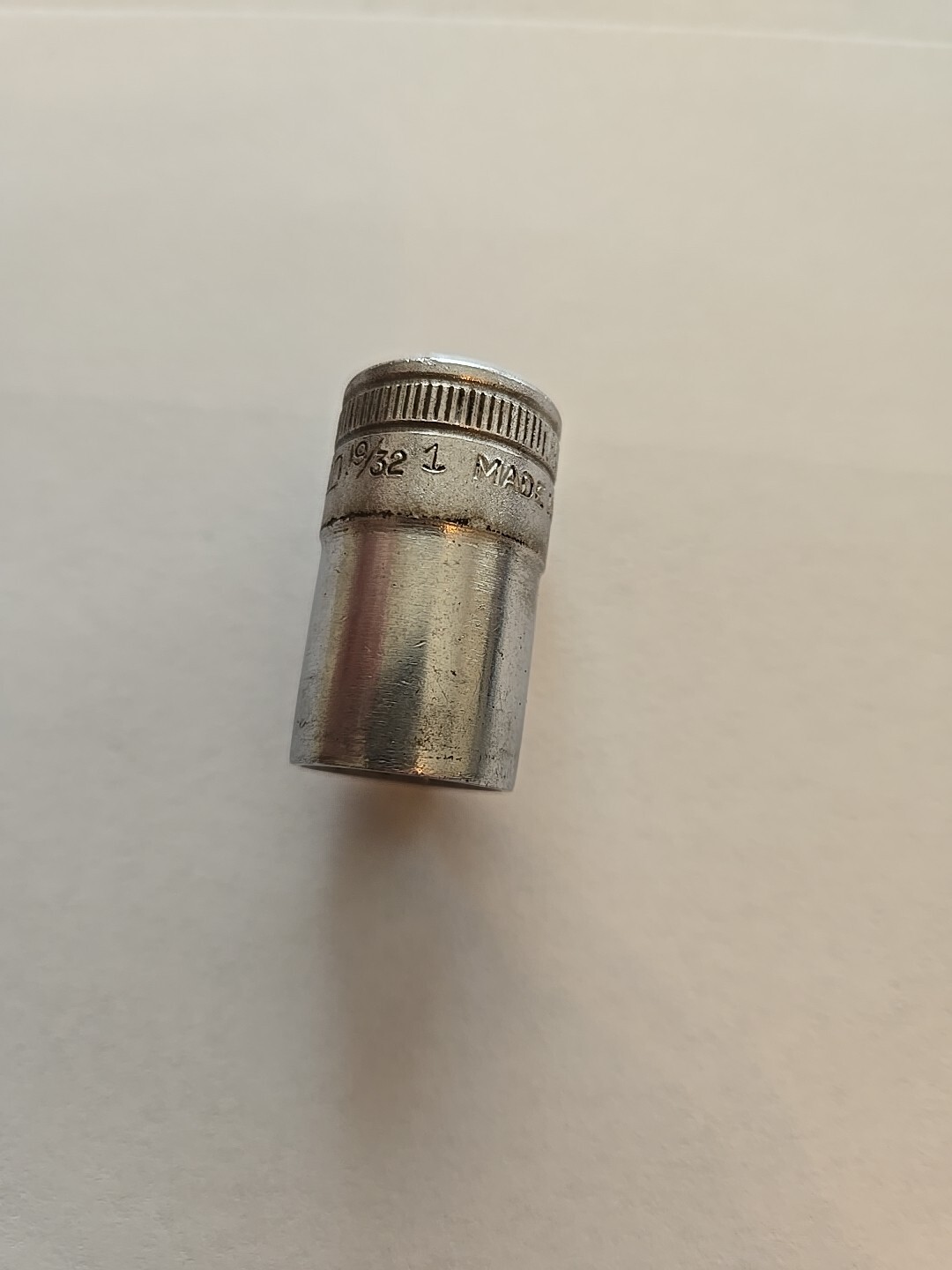 Snap On Vintage 1/2" Drive 19/32" 12PT Shallow Socket SW190