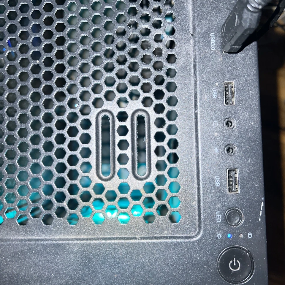 High End Gaming PC - Perfect Value - Can run all games 200fps+ - Image 3 of 3