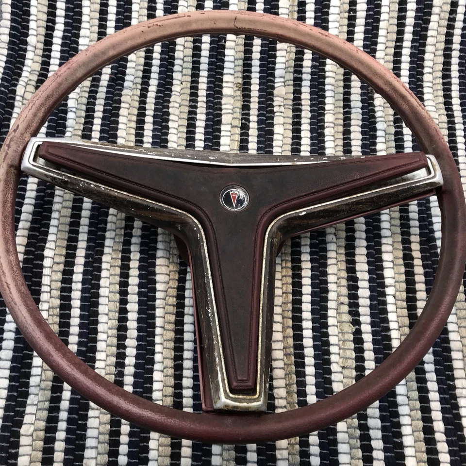 Pontiac Grand Prix Lemans 1978-1987 volante bocina tapa Tempest Bonneville Foto 3 de 4