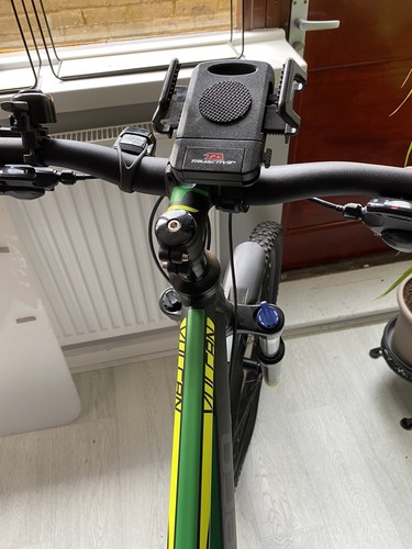 carrera mountain bike black and green - Picture 4 of 11
