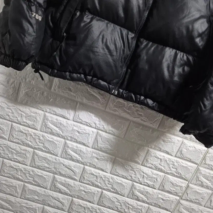 North Face Nupsi 700 Padded Jacket, Size M thumbnail 4