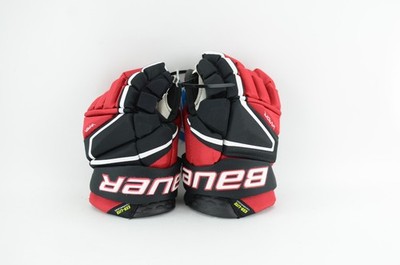 Bauer Vapor Hyperlite Hockey Gloves Black/Red/WHT Jr Size 11/12  (1951) MISMATCH