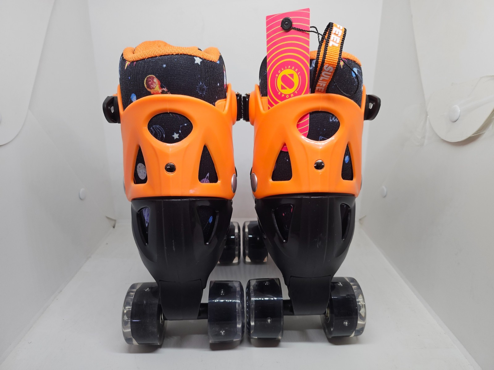 SULIFEEL Roller Skates for Girls Boys, M Sizes Adjustable with Lights