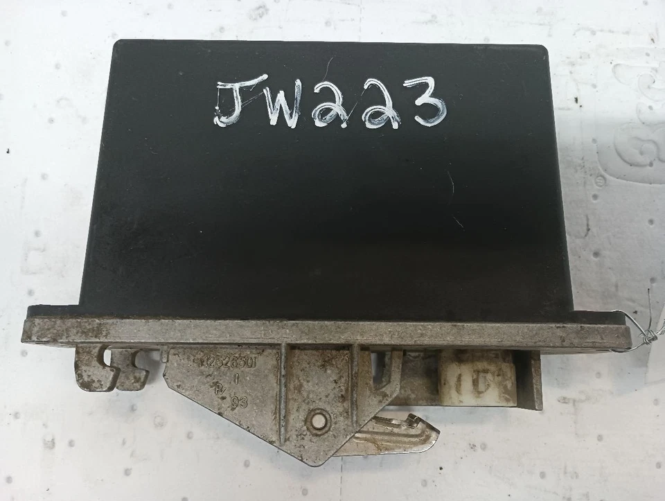 Módulo ABS de 1991 Dodge Dakota 11388603 AN56027111 Foto 4 de 4