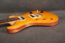 PRS SE Custom 22 Semi-Hollow-Amber-2nd Hand