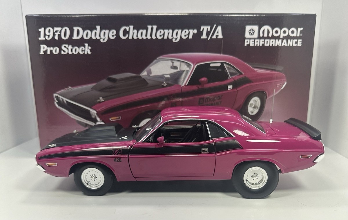 ACME 1/18 Scale 1970 DODGE CHALLENGER T/A PRO-STOCK”Removed MOPAR