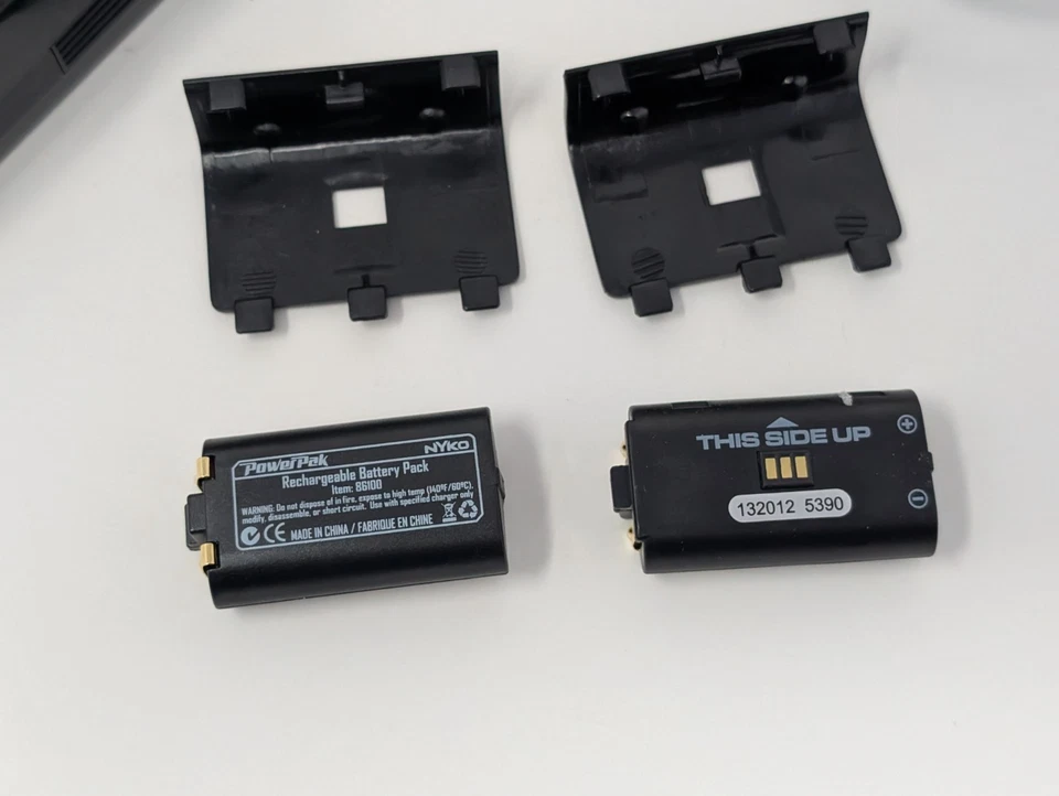 Nyko Xbox One CHARGEBASE Charging Dock 81600-M27 - Image 2 of 3