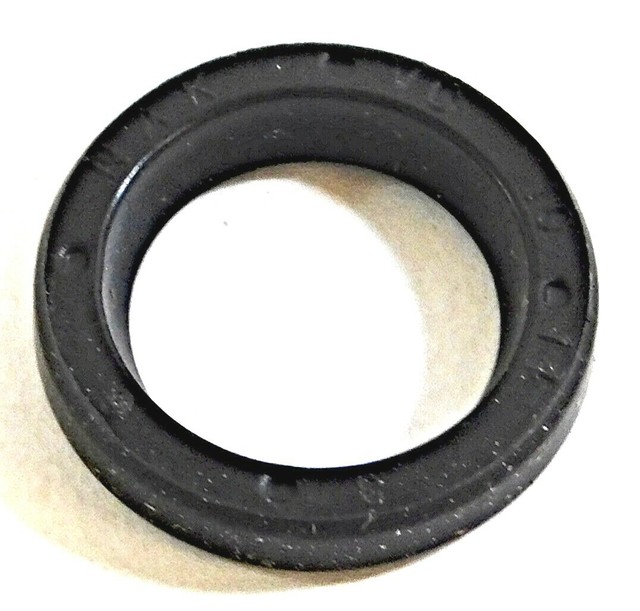 TCM NBR/Carbon Steel VC Type Oil Seal 0.394" x 0.551" x 0.118
